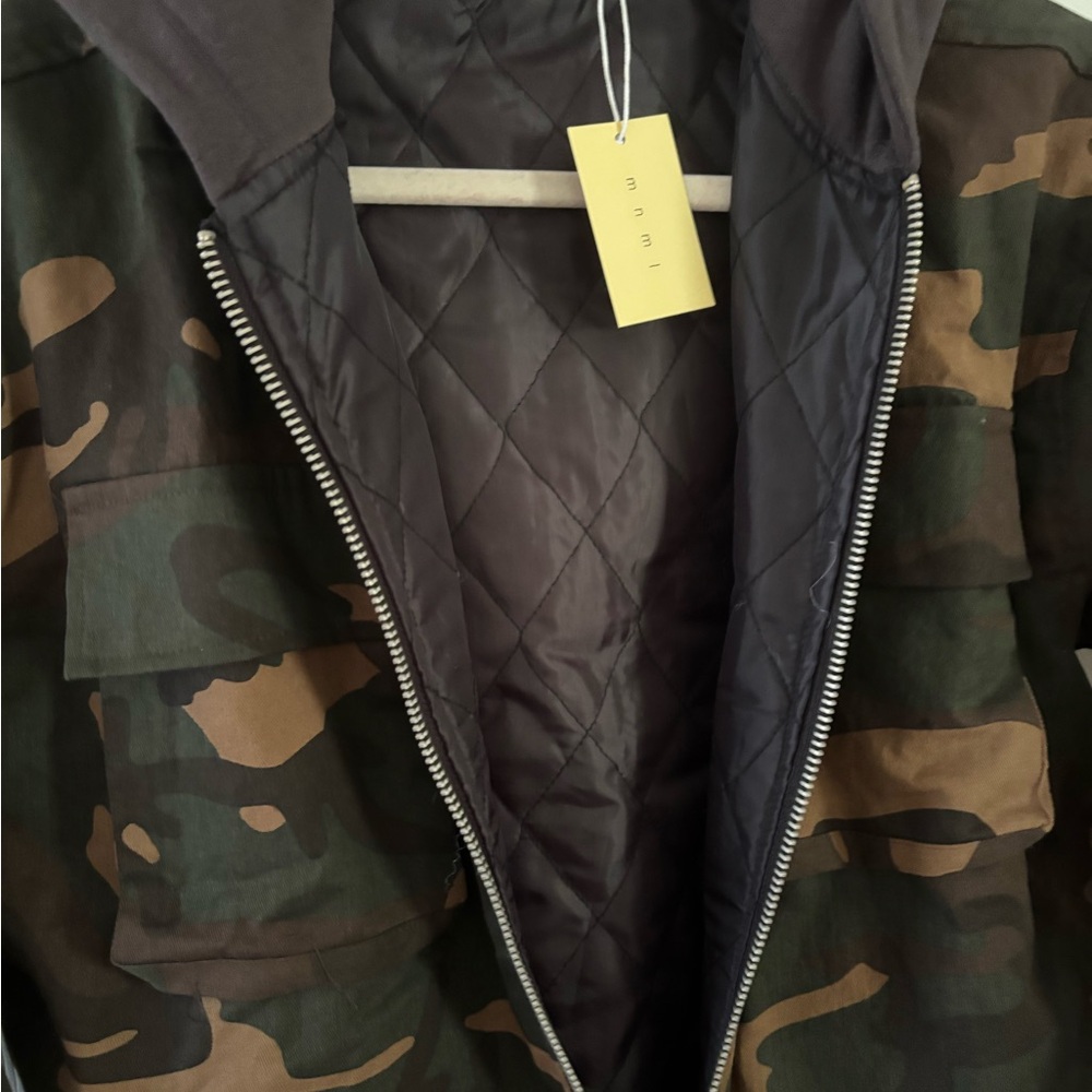 MNML Camouflage Hooded Zip Up Woodland Men’s Jacket Size Small BNWT - Picture 7 of 13